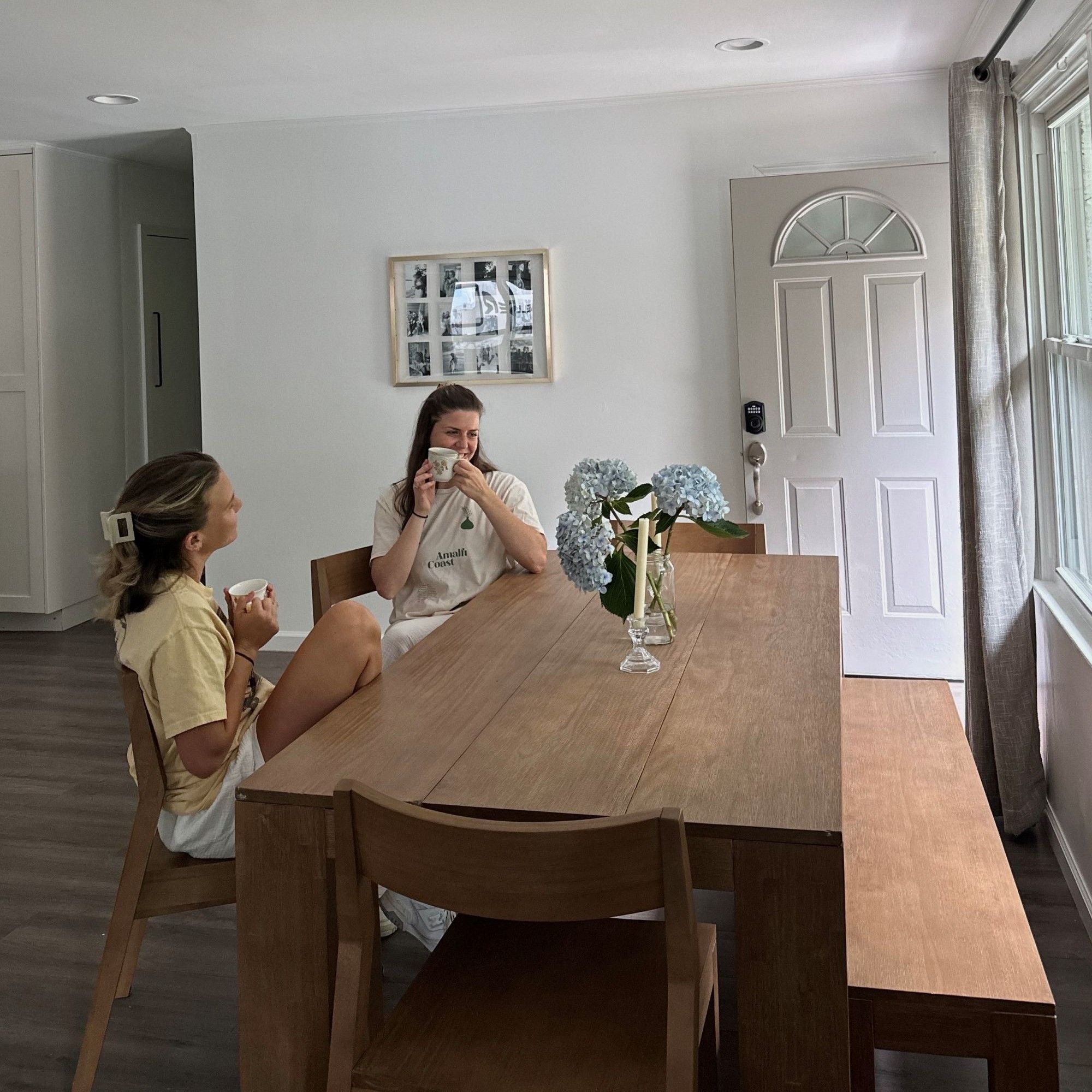 Modern Dining Table - 72'