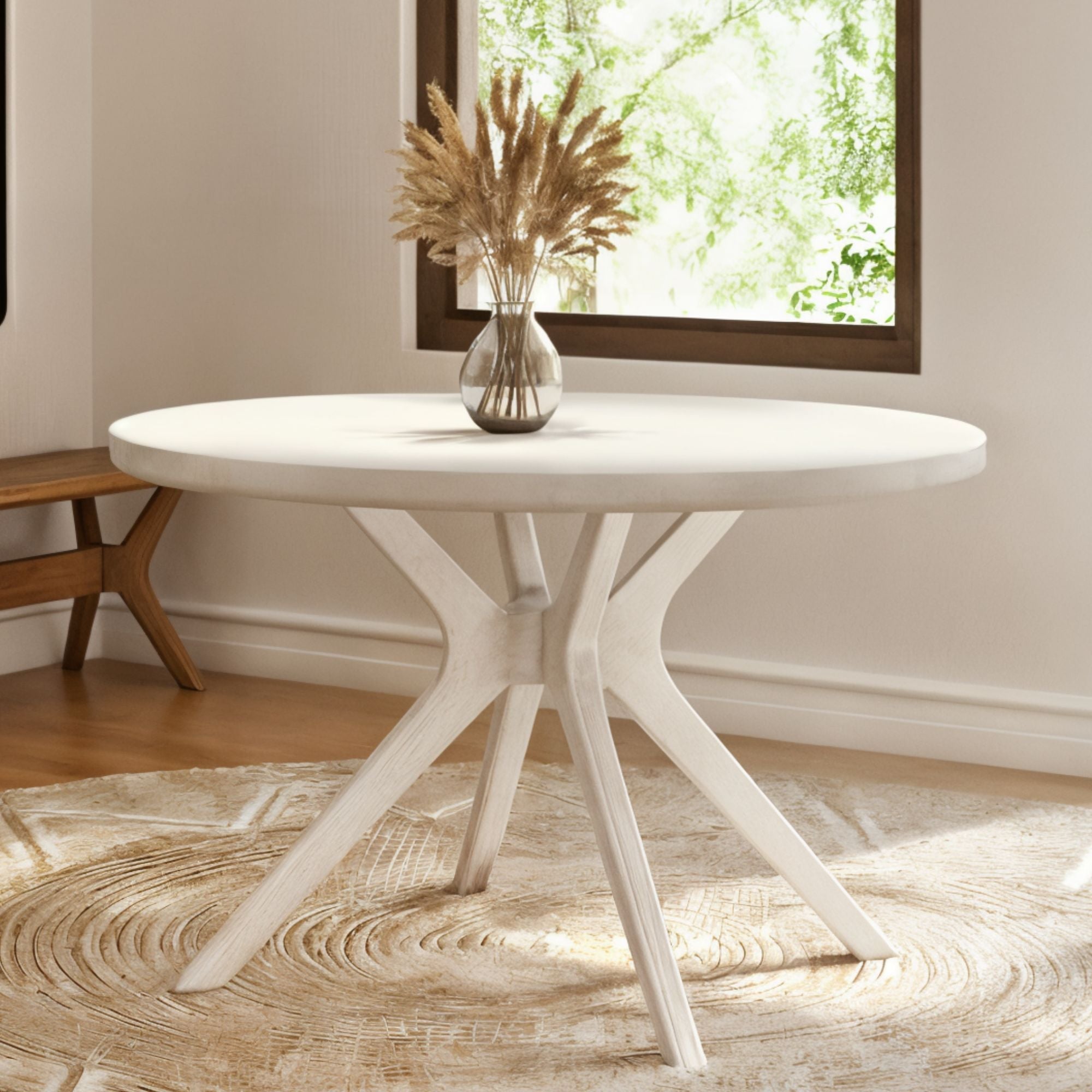 Verso Round Dining Table - 47'