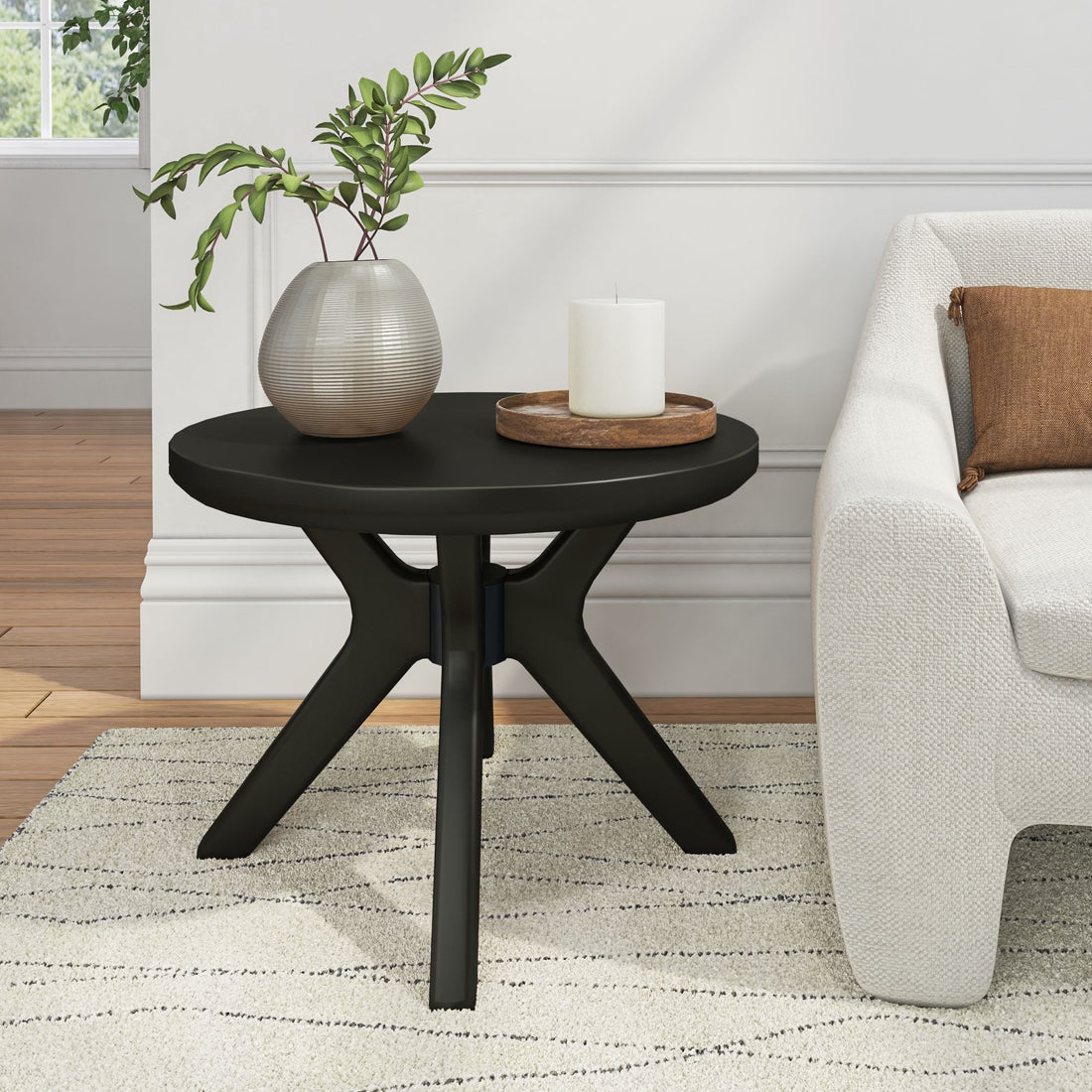 Verso Round Side Table - 24'